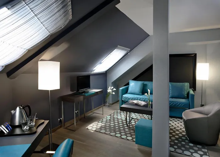 Hotel Bassano Parijs